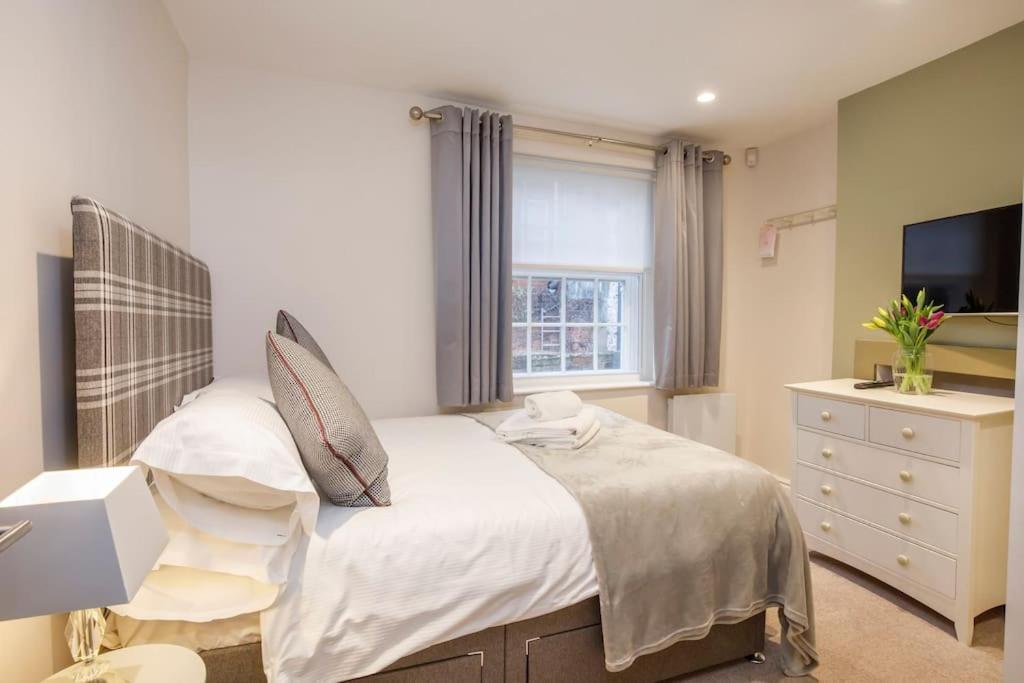 Apartamento The Wesley York Exterior foto