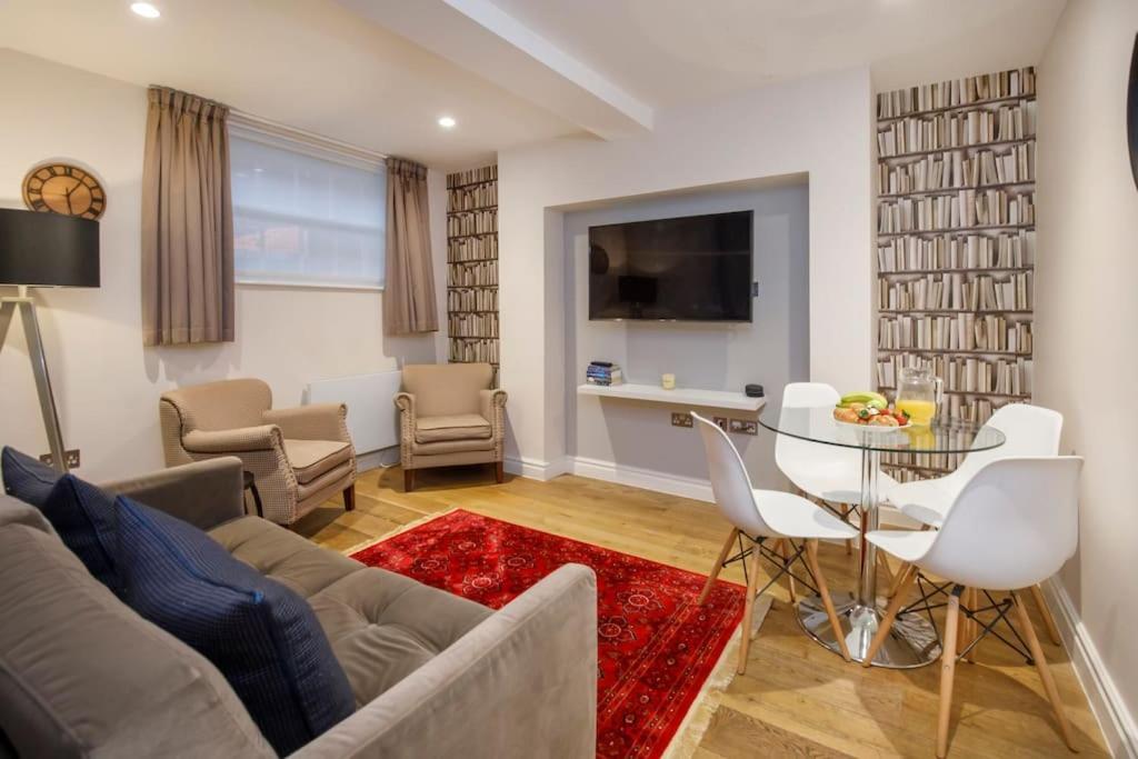 Apartamento The Wesley York Exterior foto