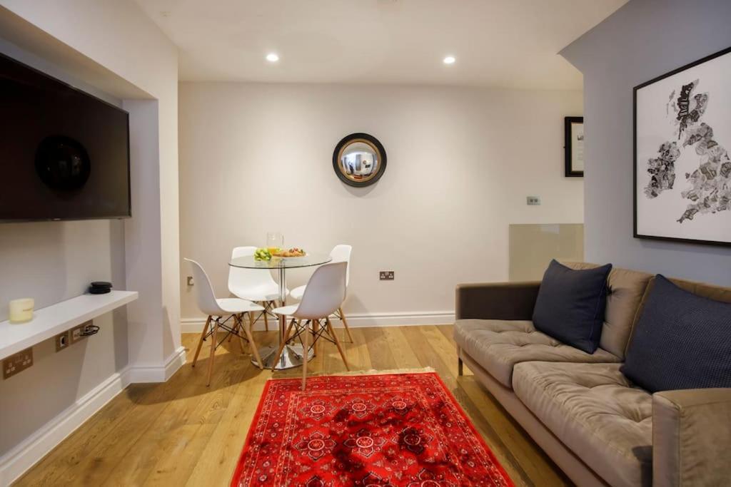 Apartamento The Wesley York Exterior foto